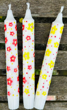 Load image into Gallery viewer, Hand Painted Red &amp; Yellow Daisys on Candles
